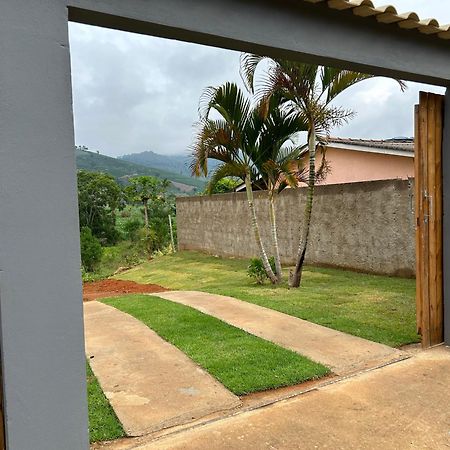 Agradavel Casa De Campo, Recem Construida. Pedra Menina Exterior photo